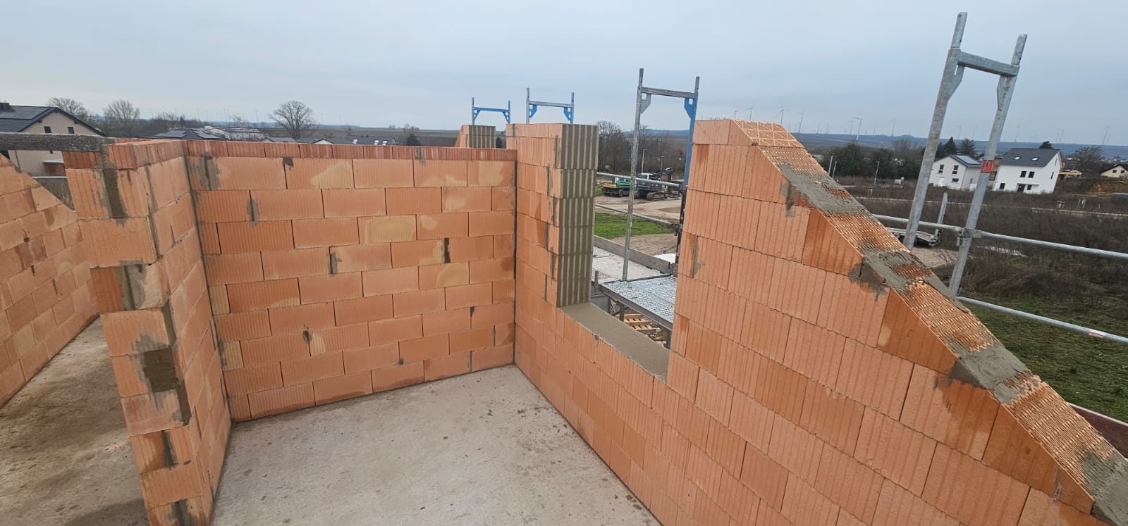 WhatsApp Image 2024-12-13 at 13.01.51