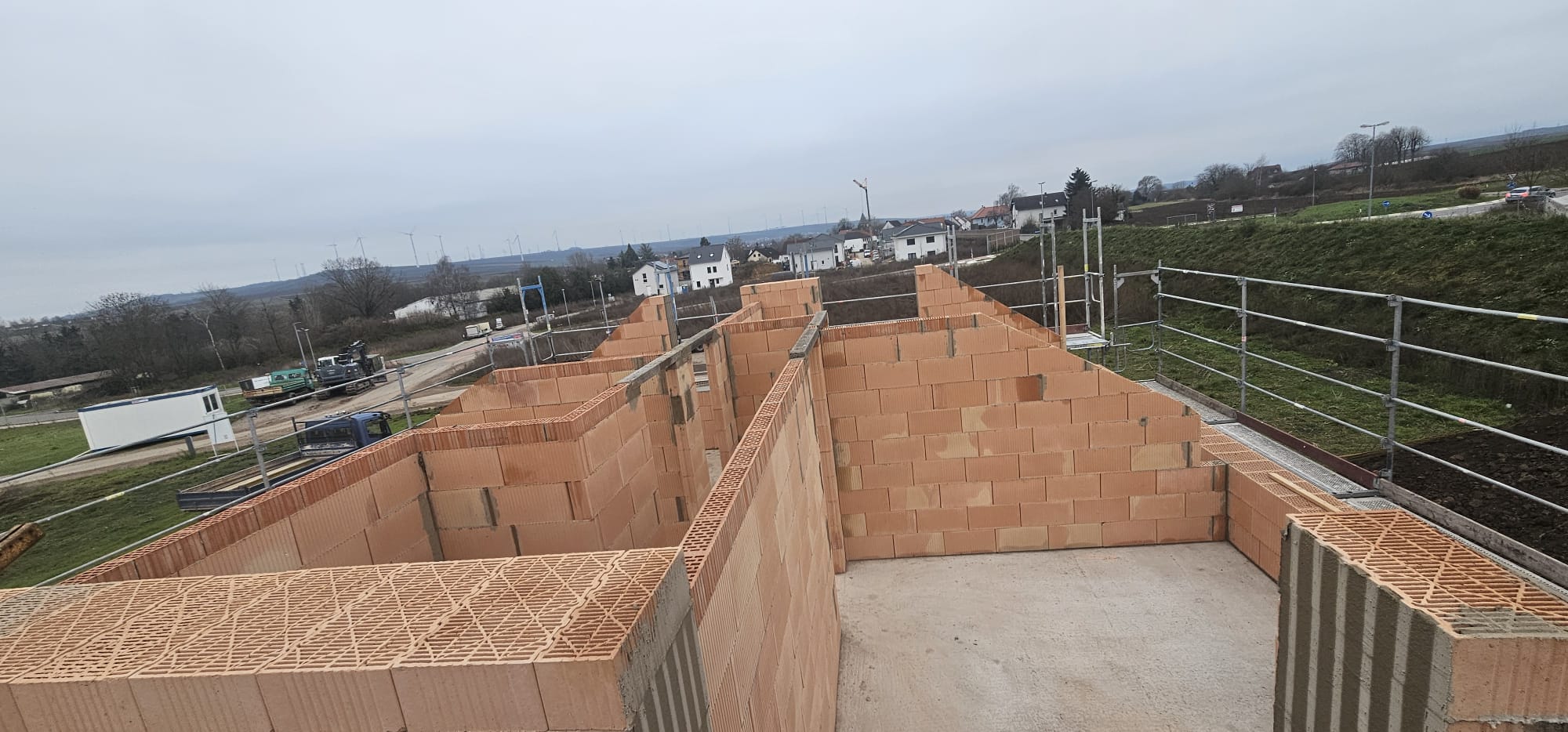 WhatsApp Image 2024-12-13 at 13.03.26