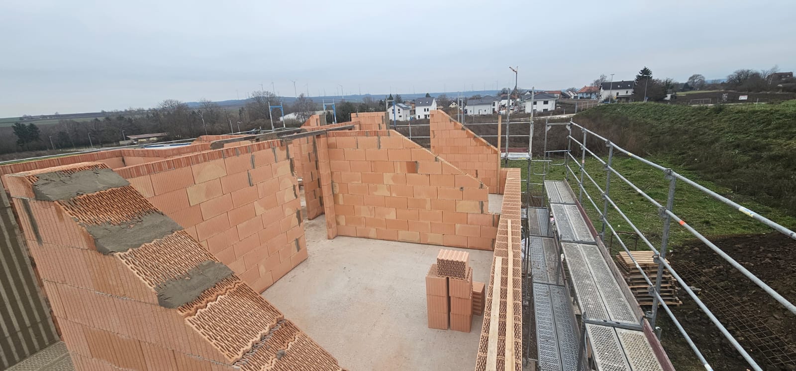 WhatsApp Image 2024-12-13 at 13.03.38