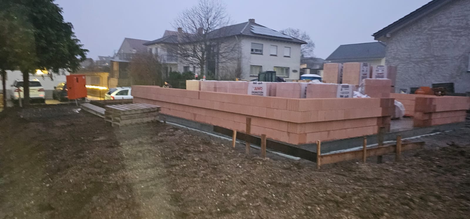 WhatsApp Image 2024-12-13 at 13.04.51 (1)