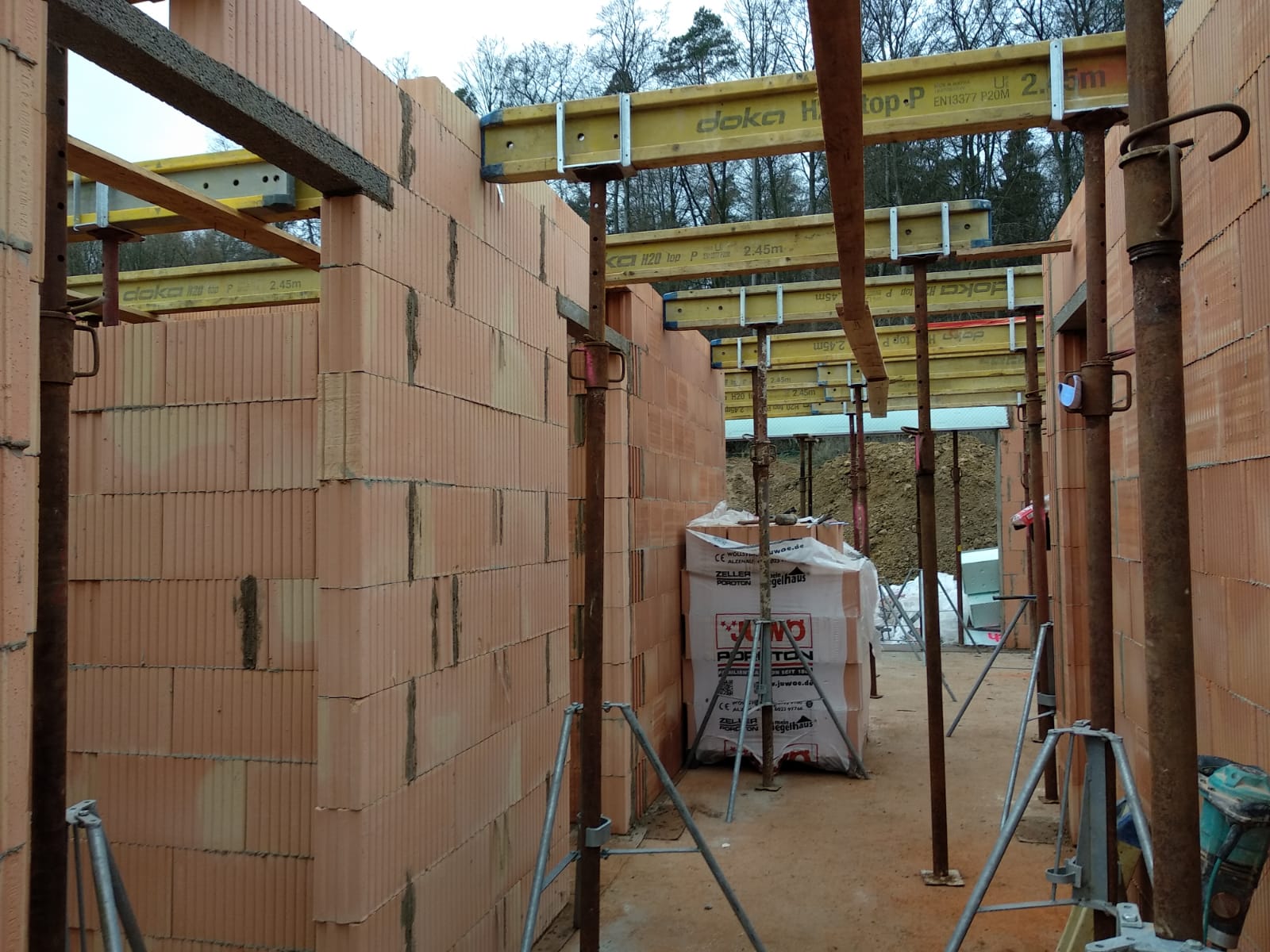 WhatsApp Image 2025-02-11 at 08.52.55